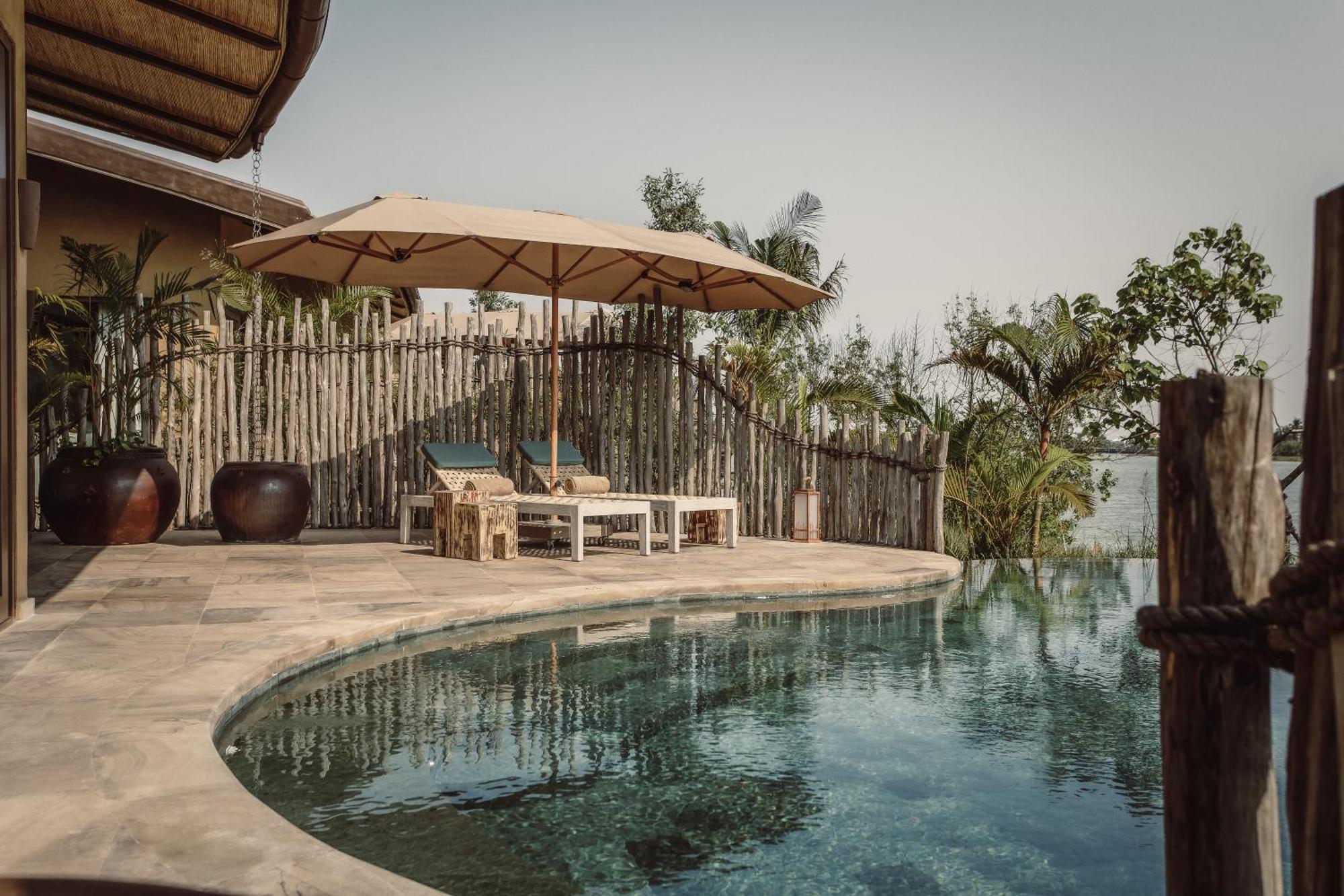 Namia River Retreat - Wellness Inclusive Resort Хой Ан Екстериор снимка